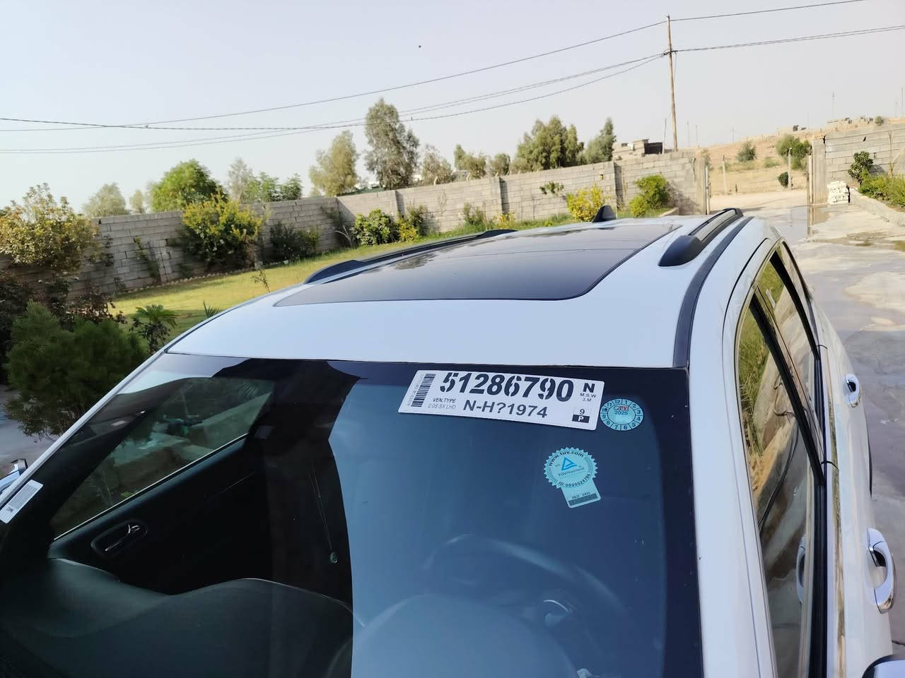 سلام وعليكم جيب 2014 فول موصفات تفاصيل خاص او هاذه ارقم ***********
