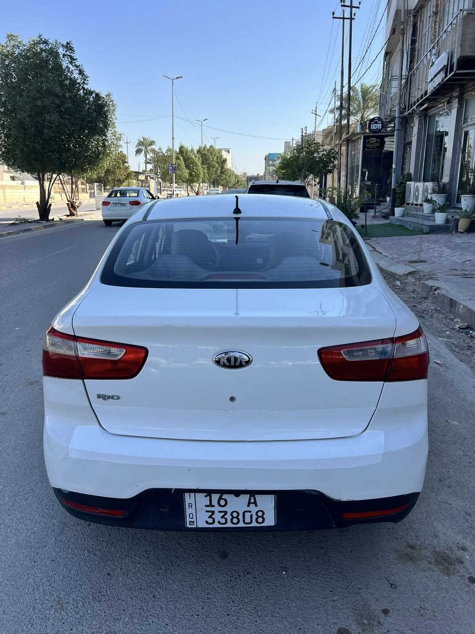 السلام عليكم
البيع كيه ريو 2013
رقم وسنويه وهزه كله جديد 
محرك1600 قطرتين المرغوب
ماشيا248 سياره جديده جديده وحلا من الصور بيه مكانات صبغ اثر دحجات مكفوله من اي حادث سونار داخل المنشور سعر 79 مكاني النجف قرب مطعم الخيمه ***********
