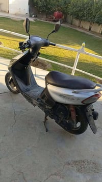 شباب دراجه ماكس قجمه دراجه نضيفه جانت سلف تشتغل بس لباتري هبط كمت شغل ...