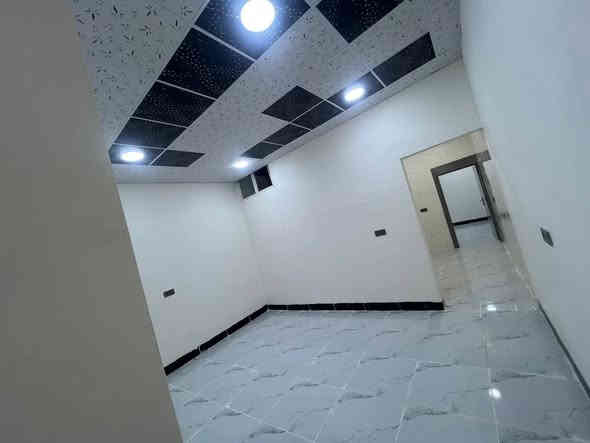 السلام عليكم بيت 100متر للبيع حي البدر فرع خدمات ابو وليد خامس فرع  البيت  تبريد مركزي فول سعر ٤٢  الاستفسار الاتصال ***********
