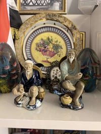 زوج تماثيل بورسلين عمل يدوي مختوم ارتفاع 14 سم   ارتفاع 12 سم  السعر ٣...