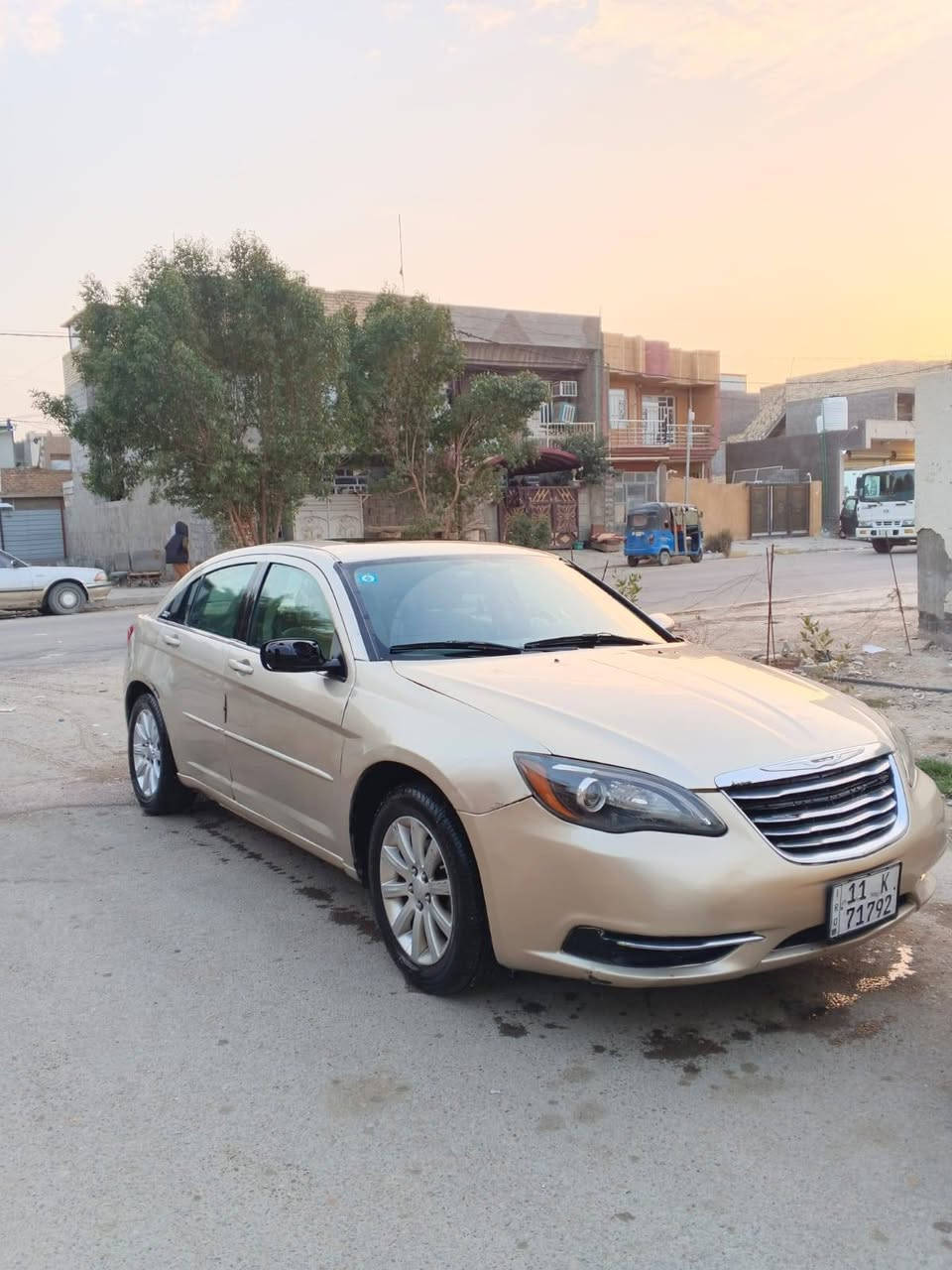 السلام عليكم c200 موديل 2013
رقم بغداد انكليزي بسمي مشروع وطني 
محرك 2400
تخم تاير جديد
حداديه 90‎%‎‎
گير ومحرك كفاله
تبريد ثلج
السياره مابيه كل نقص
حادثها خلفي ضربتها بالجنطه حادث بسيط من امريكا
بيها ٣ قطع صبغ المكان المحموديه رقم الهاتف *********** بي واتساب
