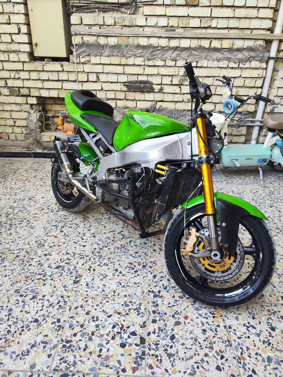 السلام عليكم كاوسكي مال لعب مكينة اول فتحة يم مصطفى مشمش
شرط اول ثاني ثالث تعلك
تجي تفحص براحتك اذا بيها خلل خسار كراويك 
سعرها خاص ومناسبة  .ما عجبك المنشور اعبرة سكن بغداد #غزالية ***********
