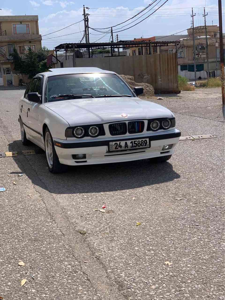 سه ره تا به ناوی خوا 
bmw
520گیر عادی 
مودیل 1991
پیش پان 
لایت عه لقه و کامل زینون
تازه بویاخ کراوه 
پیشو دوای تازه گوراوه 
ده عامی بو ده عامی به شرتی هه زار فیته ر 
عیب بدوزه ره وه 100$ببره 
دو جام کاره با 
سلایته 
گیچه کامی کامل یشه کات 
دوکه ل بو غار به شه رت 
پیشی ده عمی نیه 
زور زور تنو تول وبه قوته 
تایه ویلی لوک m18
ده عامی پیشو دوا m 
تلیشه کان کامل m
سه نه وی تازه یه تا 2028 
وه کاله تی به ناوی خومانه وه یه 
ژ***********واتساپ السليمانية, العراق
