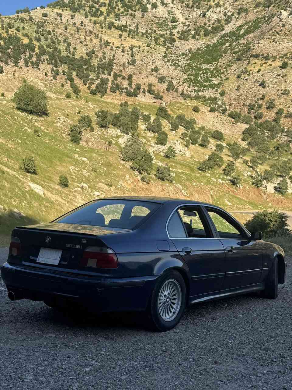 بي ام دبليو E39 528 1998 
فول فول مواصفات

📍 رقم بغداد
🌞 فتحة سقف
🪑 كشنات جلد بلدي
⚡ كشنات كهرباء
📡 حساسات
🔌 كهربائيات كاملة
🛠️ صدر أمامي وخلفي
📻 مشط ستيرن
❄️ فريزر تبريد وفان وتدفئة
🛞 تايرات جديدة
⛽ منظومة غاز من مصطفى الدورة
💧 منظومة ماء كاملة
⛽ منظومة بنزين كاملة
✅ السيارة كاملة وما بيها أي نواقص
📄 شرط التحويل
💹السعر 82 وبيها مجال بسيط 

مكان تواجد السيارة: موصل
رقم صاحب السيارة: ***********
