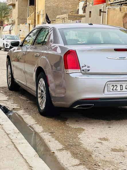 السلام عليكم اوباما16 فول مواصفات c بانوراما كشنات جلد شاشه كامره دواره تشغيل عن بعد بصمه ابواب ونيكل فول مواصفات اربيل سنويه جديده كندي عداد 260 داخله كلين وهنا تبديل جاملغ السايق نفس الون وشبر بلبنيد صبغ بدون ايرباك ودواخل سياره جديده وجاهزه محرك كير اكسن حداديه تخم تاير كفاله شرط السعر 210 وبيها مجال بسيط للشراي للاتصال *********** مكانها واسط ناحيه شيخ سعد
