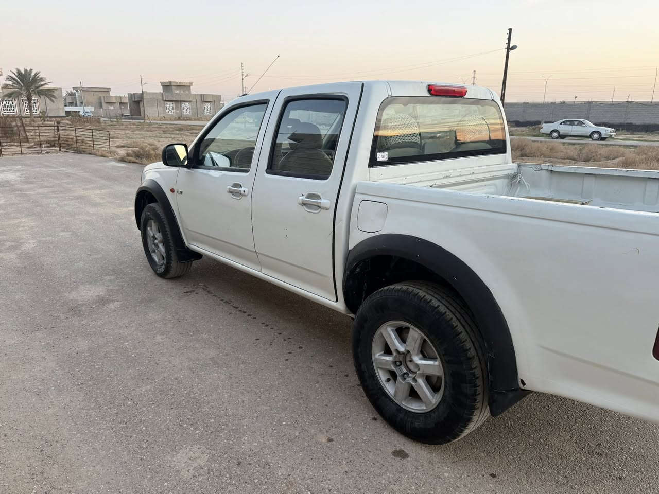 السلام عليكم بيكب شوفر ليت لووف 2005 سيارة مزاد محرك بلادي جاهزه من كلشي كير ومحرك وكهربائيات كله ع بلاد  وكاله ام الباركود كتاب مزاد السعر 55 ورقه وبيها مجال المكان الرمادي ***********
