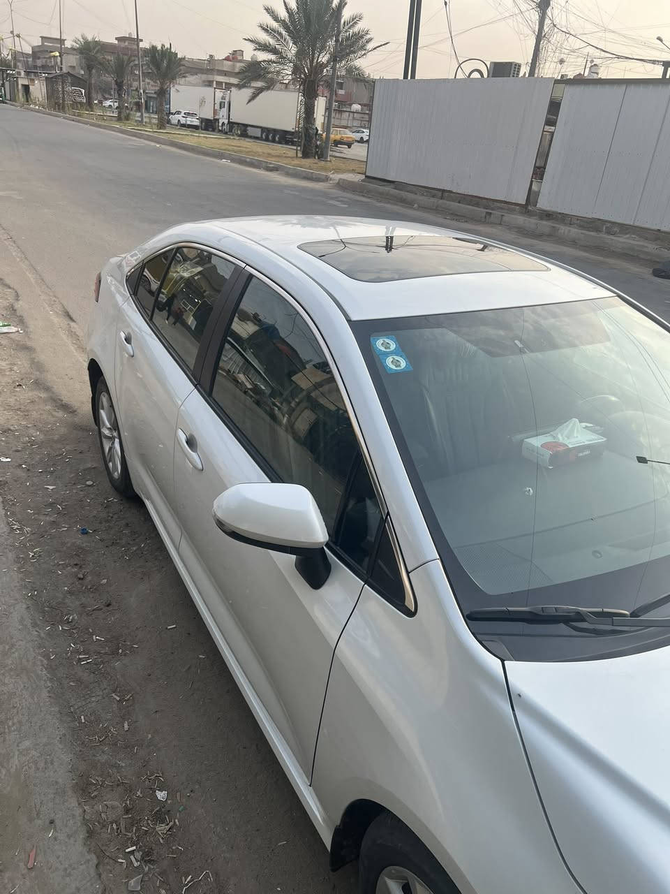 كورلا موديل 23 ساز ماشيه 62 رقم بغداد مكفوله ماعدا شخوط بالدعميات باسمي السعر 180 وبيه محال عنواني بغداد مدينه الصدر موبايل ***********
