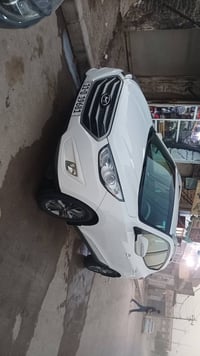 توسان موديل ١٤ خليجيه سياره مكفولة وجاهزه رقم بغداد ١٥٥ وبيه مجال 0782...