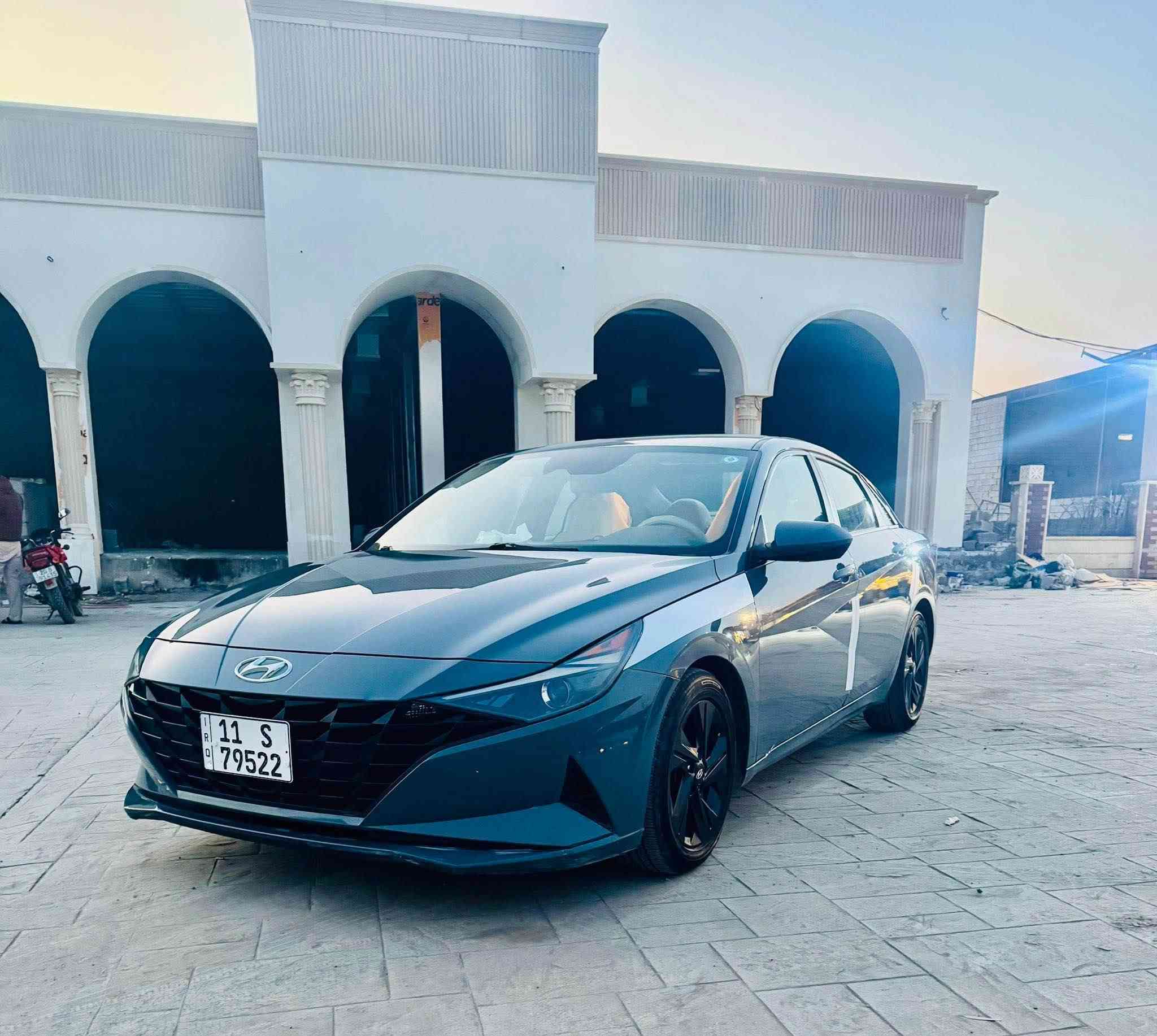 السلام عليكم
من رخصة الادمن المحترم
للبيع النترا وارد امريكي لون مميز سمنتي
رقم بغداد الجديد تحويل مباشر صور الضرر والسوناربالمنشور بارد بالجاملغ الخلفي وقبغ الصندوك نفسه راجع وجاملغ الامامي كلير من امريكا فقط جميع الايرباكات سليمه
كير مكينه صدر تبريد تدفئه تخم تاير بالشرط 
ماشيه 61 الف 
فول مواصفات عدى الفتحه
بصمه تشغيل + ابواب وصندوك
هيترات بالمري قياده اليه + تحديد مسار
شاشه كار بلي حساسات اماميه وخلفي رادارات جانبيه وبعد بيها مواصفات
سيارة مناسبه ونظيفة وشرط نصبتها احلئ من الصور
السعر (149$) بيها مجال حق الجيه فقط وبالعافيه على لياخذها
مكاني ديالئ بعقوبة اي استفسار علئ الرقم
‏‭0783 898 5469
***********
تعجبك السيارة تعال أخذها ابلاش
متعجبك اعبر المنشور واني الممنون بعقوبة, ديالى
