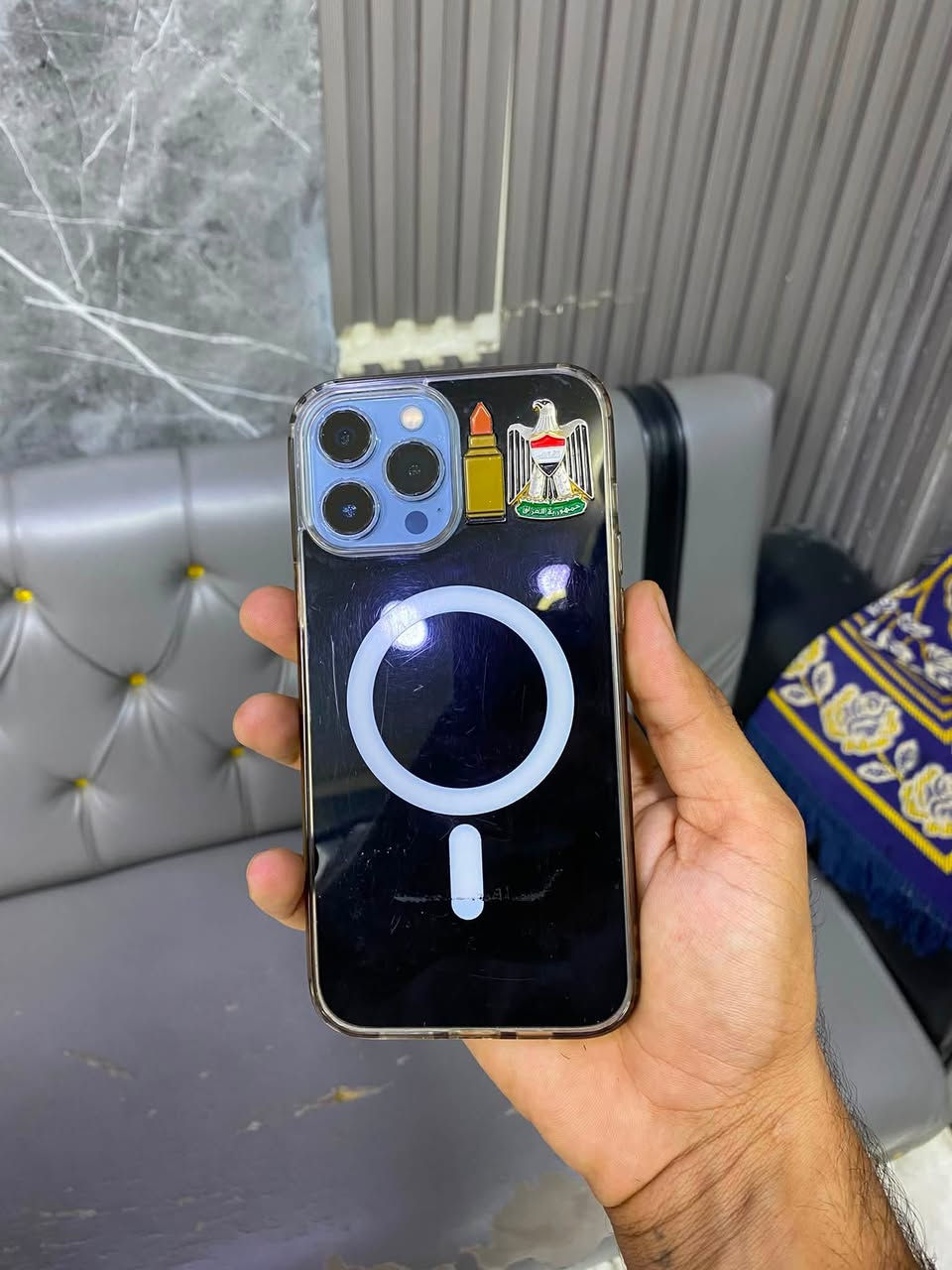 13 pro max ذاكرة 512 مبدل شاشة اصلي بطاريه٨٠  ع بلاد الجهاز لوك  للاستفسار ***********
