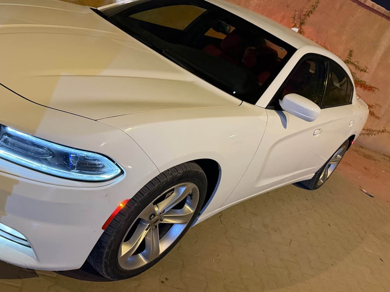 جارجر للبيع 2016 رقم اربيل الجديد وارد كندي كفاله عامه فقط بيه طخه بل مدكر الامامي كله كفاله مكاني بصره ابو الخصيب ***********فول مواصفات عده الفتحه البصرة, العراق
