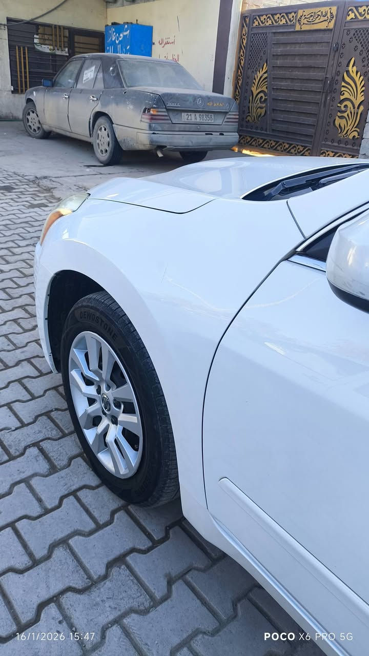 السلام عليكم ورحمه الله 
نيسان التيما موديل 2012 خليجي سنويه لـ2030 مكفوله من الصبغ بيه باب معير لسعر 125 بي مجال 
***********
