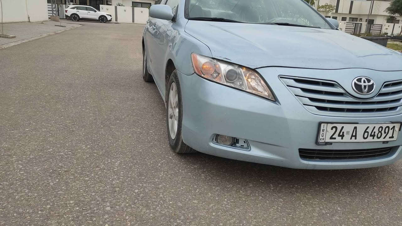 السلام عليكم
تيوتا كامري 2009وراد امريكي اكلين كفاله عامه من قطره الصبغ تخم تاير حداديه جديد تبريد ثلج ❄️ السياره بعدها ع وضع الشركه 
وكاله او امداور مضمون مكان السياره نجف السعر100وشويه بيها مجال للاستفسار اكثر الاتصال*********** النجف, العراق
