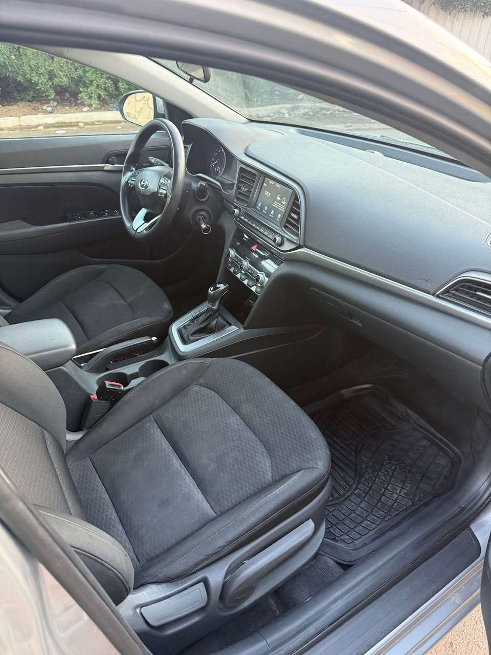 السلام عليكم النترا وارد أمريكي حادثه بنيد وجاملق صور الاحادث والسونار بالمنشور مكينه 2000دوش وكير أي تي مامفتوحات السعر 122$وبيه مجال بسيط بيع فقط بدون مراوس ولادين الاستفسار اتصل ***********مكانه بغداد بغداد, العراق
