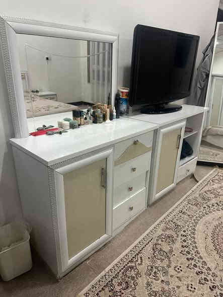 کرین و فروتنا كه لو په لین ناف مالا 
نشتري ونبيع جميع أغراض مستعمله ثلاجه طباخ كاونتر سبلت براد بلازمه غساله أغراض
بيت كامل نشتري تعال خاص اتصل ونجيك للبيت
*********** - ***********
