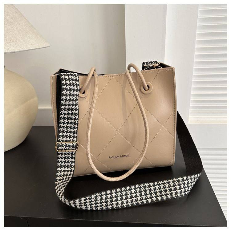 حقائبنا الجميلة
قطع اخيرة تخفيضات
للطلب مراسلة الصفحة


**إذا كنت صاحب هذا الإعلان وتريد حذفه لأي سبب، رجاءا أرسل رسالة إلى الدعم الفني**