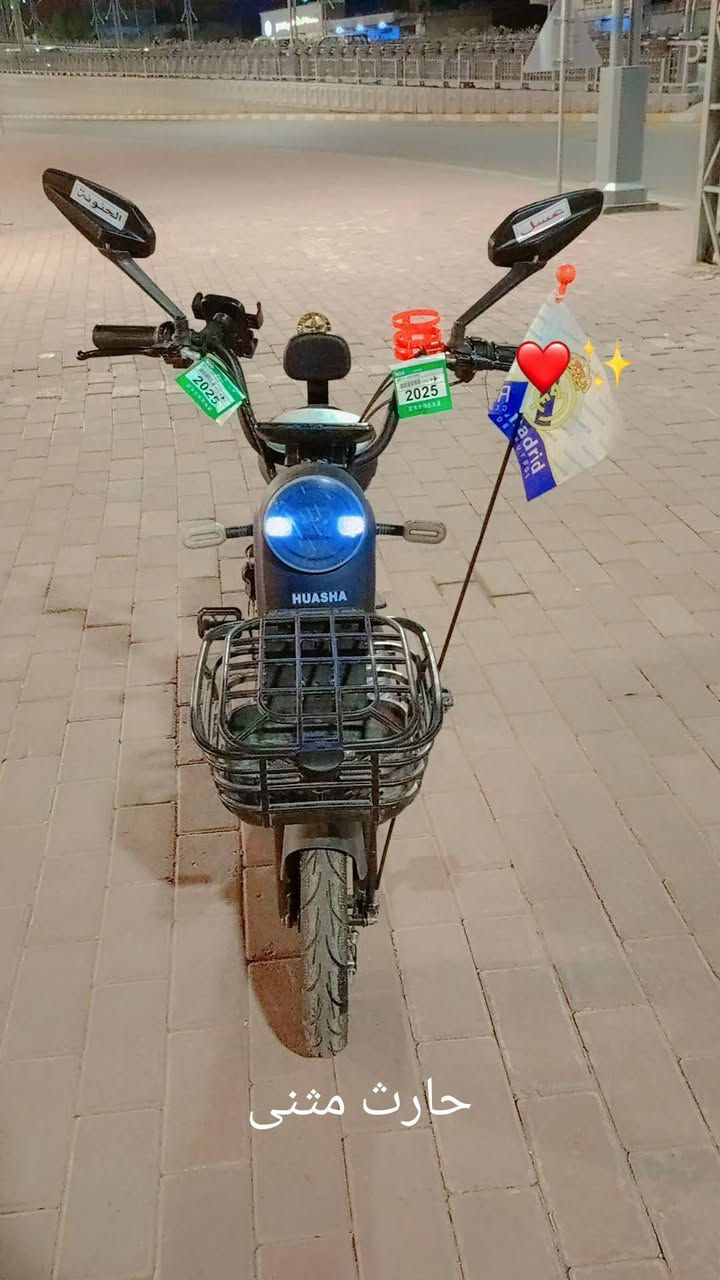 للبيع مابيه اي شي بس بريك الخلفي مو شغال متواجد خاص وتساب وماونجر تريد راسل *********** سعر خاص او اتصل
