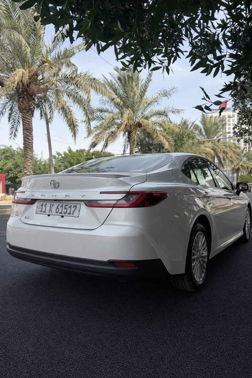 السلام عليكم تيوتا كامري 2025خليجه وكاله SASبانزين فقط فول مواصفات ماشيه 15الف كيلو متر مكفوله كفاله عامه من كلشي السياره بعدها بضمان السعر 278ورقه مكاني بغداد السيديه
***********
