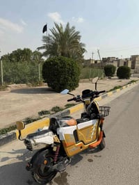 🛑سلام عليكم 🛑دراجه شحن x900 للبيع   🛑الدراجه نظيفه جدا بيها فقط كسر ب ...