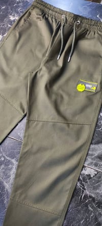 معمل الماسة • خياطة • نظافة