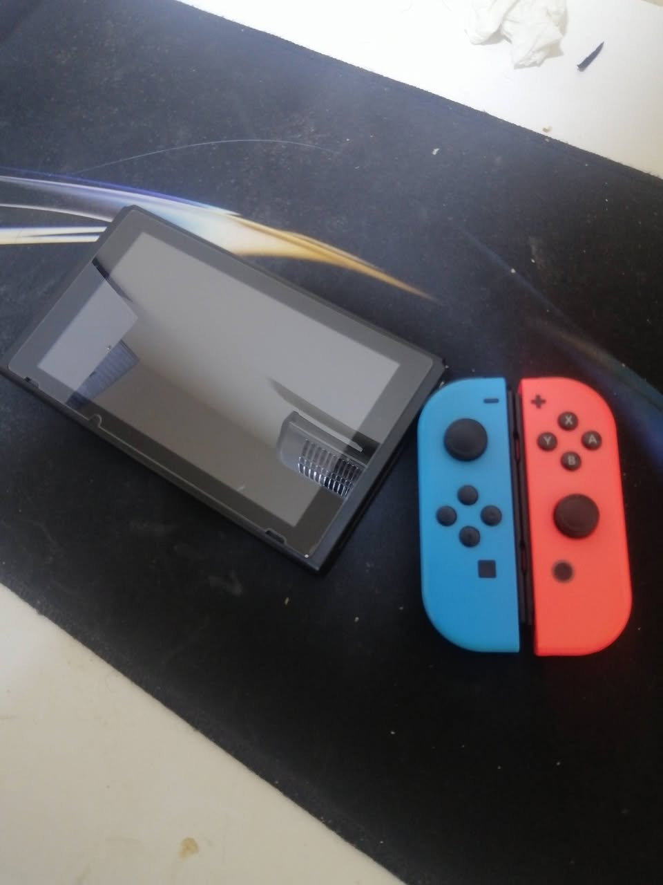 مقدماً سلام عليكم
جهاز نينتندو سويتش عادي مهكر اوف لاين وان لاين معه اغراضة الأساسية ومعه لصقة شاشة الجهاز
والجهاز يحتوي على أكثر من 17 لعبة
الذاكرة 126 غيغا معه سعة تخزين 32 غيغا
ونضيف نظافة 90 بل مية
السعر :250 الف وبي مجال
الرقم للتواصل : ***********
