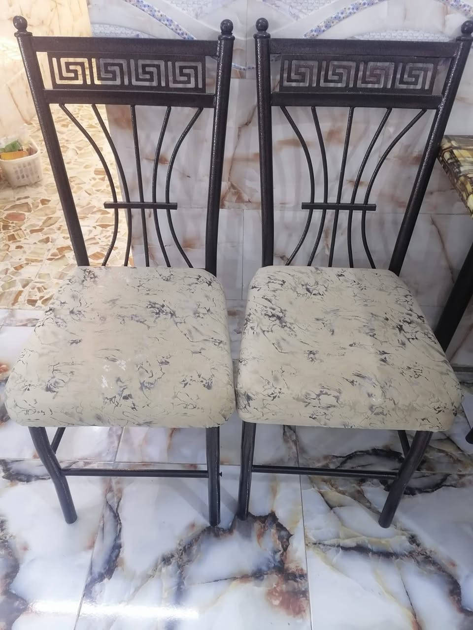 السلام عليكم ميز طعام مع اربعه كراسي مكان الطي فرع قاسم الوكيل سعره ٨٥ الف نظيف جدا


**إذا كنت صاحب هذا الإعلان وتريد حذفه لأي سبب، رجاءا أرسل رسالة إلى الدعم الفني**