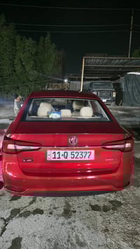 ​🚗 للبيع: MG5 موديل 2024 - ضمان بحالة الوكالة!  أهم المواصفات والمميزا...