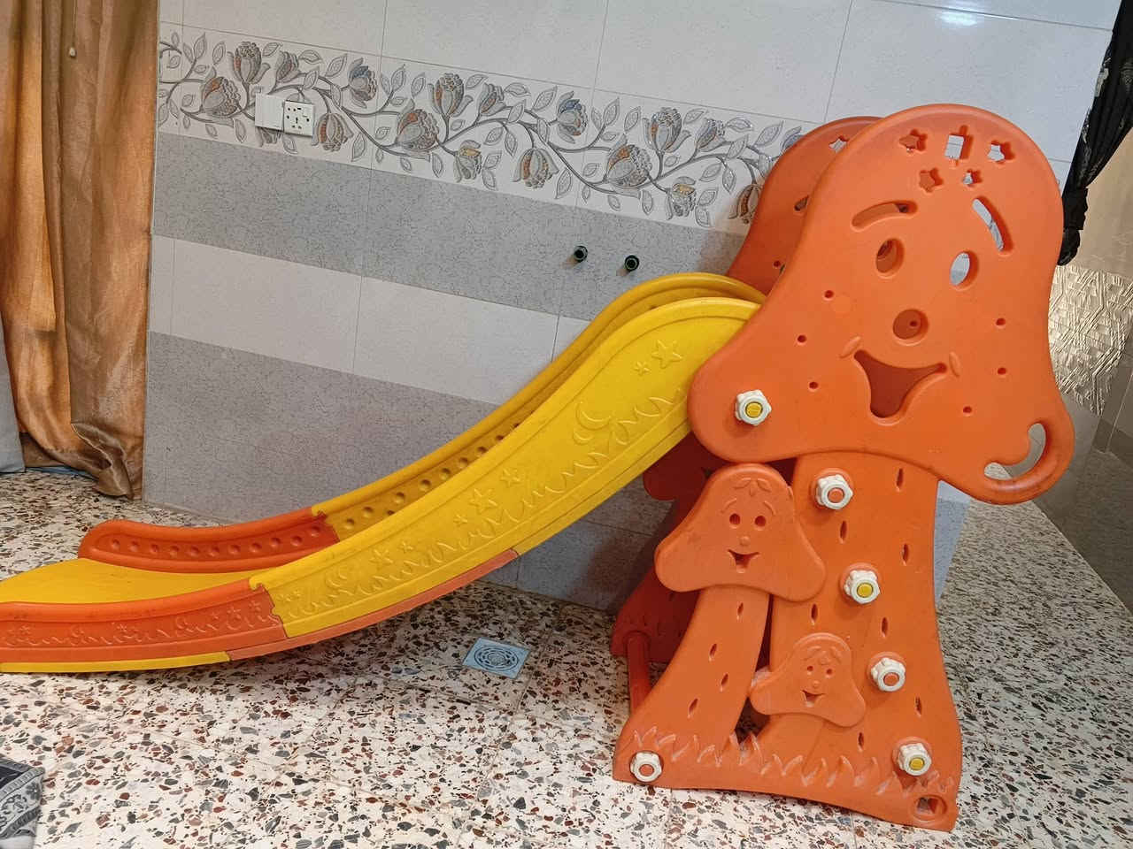 للبيع زحليكه جديده اي ضرر مابيها حجم كبير العنوان بغداد حي اور


**إذا كنت صاحب هذا الإعلان وتريد حذفه لأي سبب، رجاءا أرسل رسالة إلى الدعم الفني**