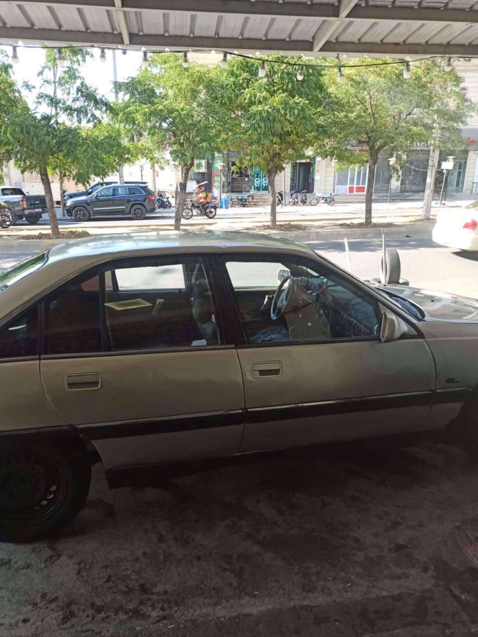 سەرتا بەناوی خوای گەورە ئۆپڵ ئومیگا ئاڕم پلاستیک سلیمانی ئاڕموئەوەلیات موس و بڕاوە  گێڕومەکینە ئکسل بەشرت مەکینە ٢٠سەیارەکە مالی دۆستە بی تەقەو ڕەقە سعر ٢٠گەلاومعامەلەیە کەم 
ژ.م *********** السليمانية, العراق
