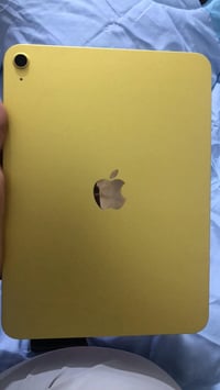 ipad(A16) مكفول كفاله عامه بعده بل ضمان ذاكره ١٢٨ غراضه كامله بطاريه ٩...