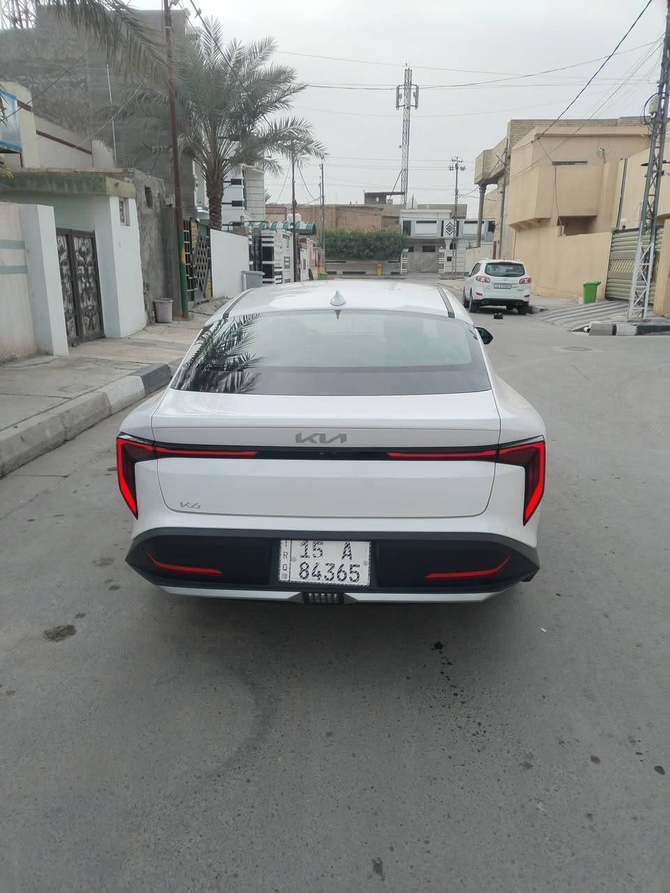 KIA K4 LX 2025 

محرك 2000 دوش 

وارد امريكي

فول مواصفات عدا فتحة 

حادثه فقط بنيد امبدل 

.تشغيل عن بعد اشاير بلمري رادارات

.اشارة ترحيب يدات بوب

.سايد بريك كهربائي دكمه

.رادار جانبي وامامي 

جنطه ذكيه عند الاقتراب تفتح وحده

.مازدات led لد ثلاث عدسات

يوبي اس 

ناضم كار بلي 

.قيادة ذاتية 

.تحديد مسار

نضام سبورت

.شاشة متصلة 

.اضوية داخلية لمس

.تحكم كامل عن طريق الشاشة 

. دشبول بيانو 

السعر :165 مجال حك 

ماشيه 6كيلو بعده زيرو 

رقم انبار معوقين اتكفل بكلشي

مكاني الفلوجه 

*********** 

***********
