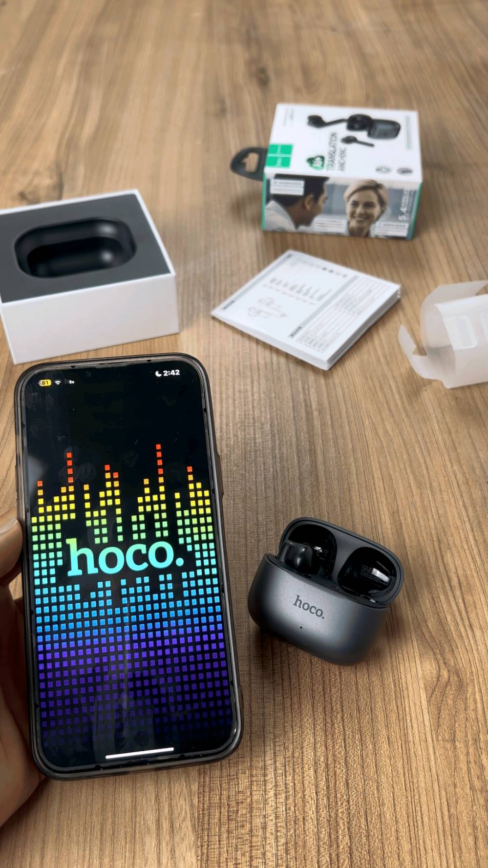 ترجمة فورية + عزل ضوضاء + صوت Hi-Fi 🔥
سماعة HOCO EQ27 AI تخليك تتواصل بأي لغة بكل وضوح وراحة 🌍✨