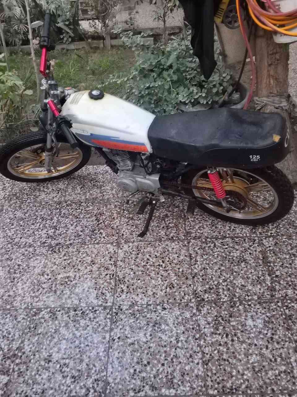 درجة يرنيه لبيع350 وبيهه مجال بصيط مكاني العبيدي ***********
