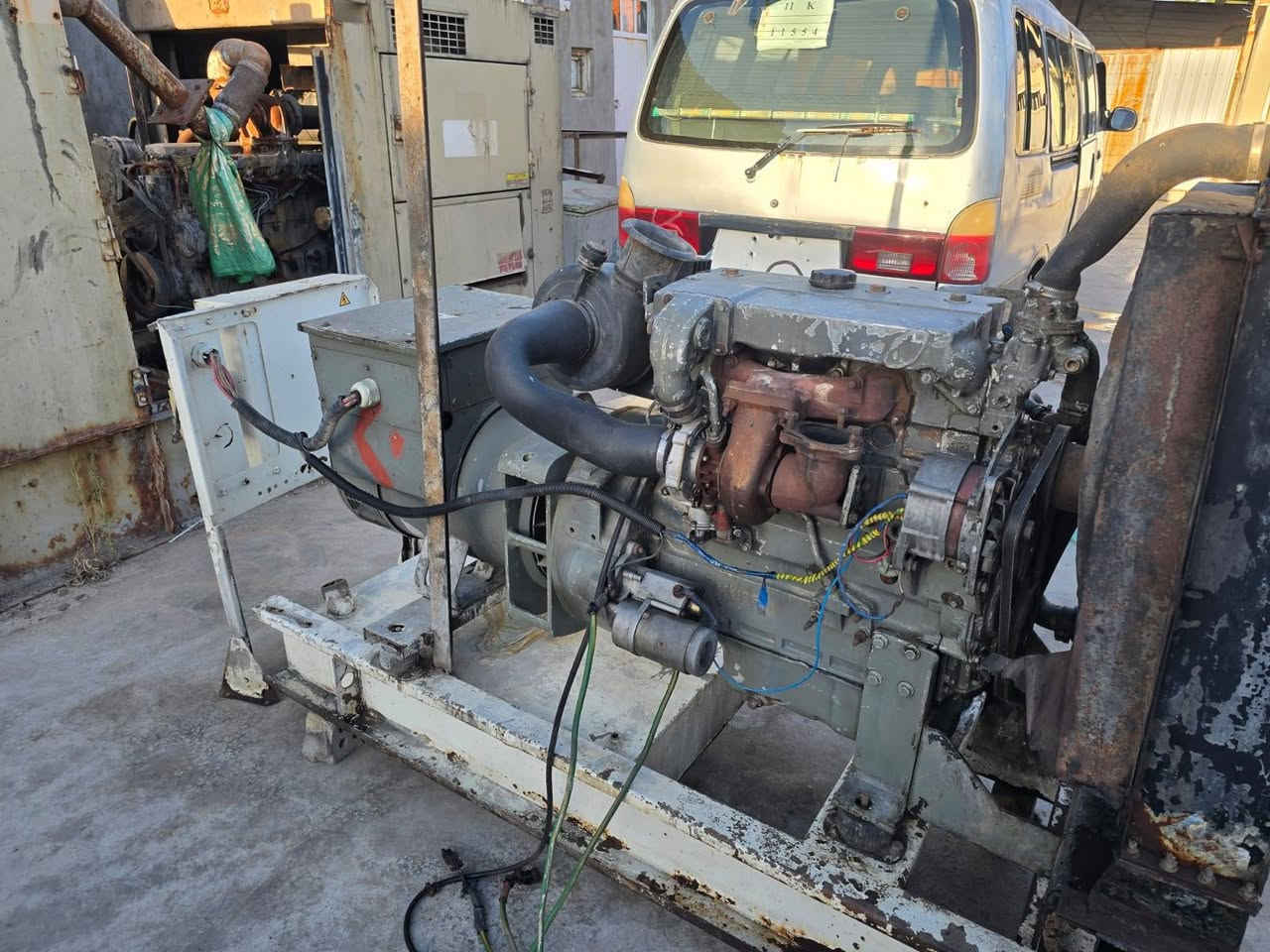 مولدة بيركنز انكليزي اصلي 65 kv
تحتاج فقط راتيتر مولد بلادي شركة 
سعر 38 ورقة و بيها مجال 
الاستفسار ***********
