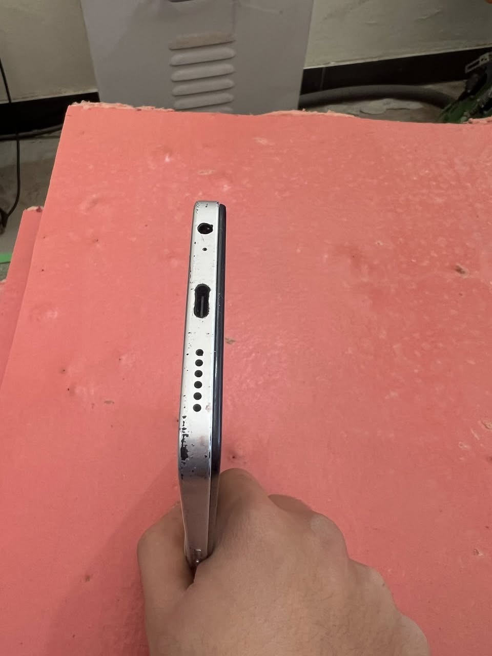 Infinix smart 9 pro
للبيع او للمراوس قيم ونطيني سعرك 
واتساب ***********
