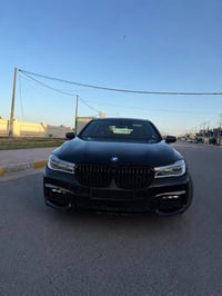 للبيع bmw 750i فول مواصفات   رقم بغداد الجديد السيارة بدون ضرر  2017  ...