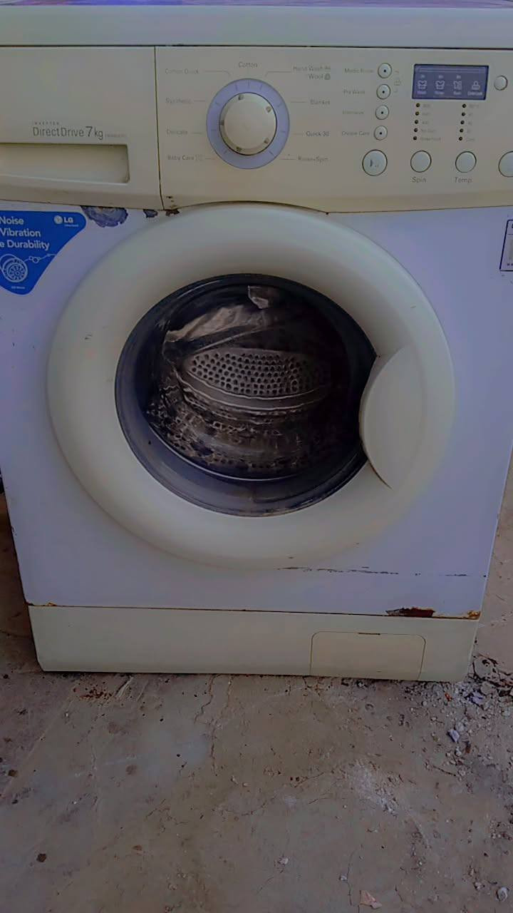 غساله شغاله وتماتيك مستخدمه سعر 150وبيه مجال***********رقم تواصل
