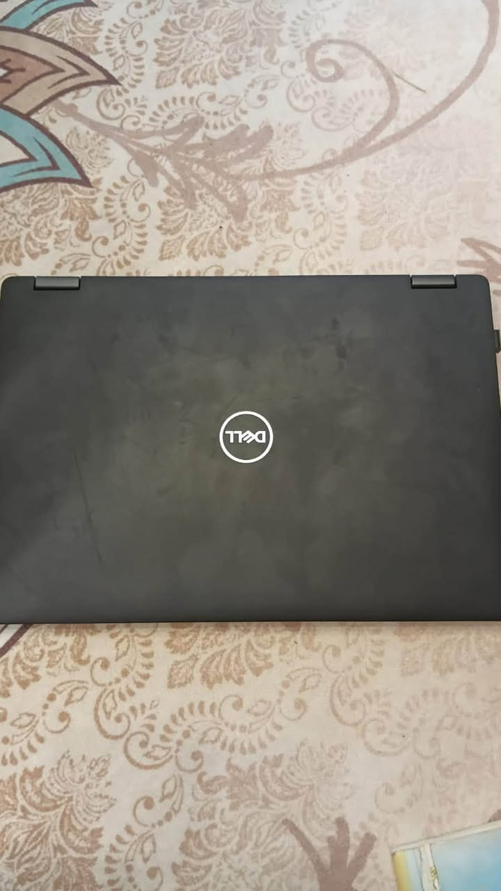 Core i5 جيل ثامن
نضافه 90%
شاشة لمس 
شاحنة تايب سي
وبطارية جديده 
مامفتوح ولاداخل تصليح ابد استخدام قليل للدراسه 

مكان ناصريه مركز  ***********
سعر 200 او مراوس ب ايباد

