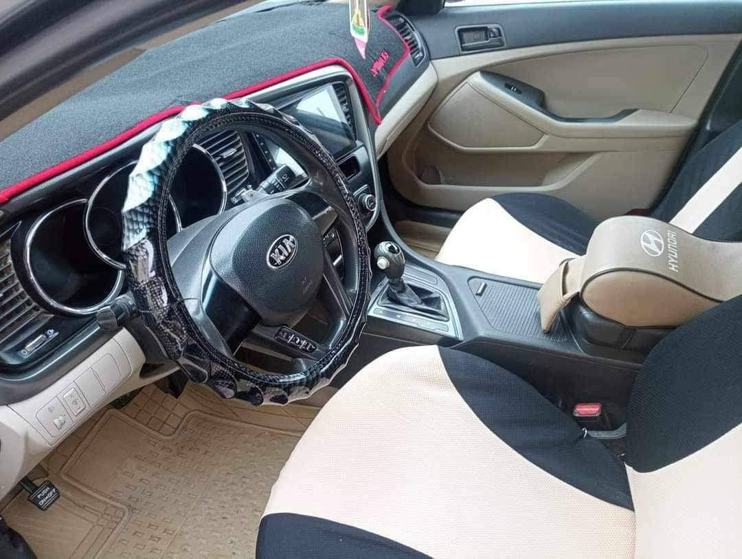 للبيع فقط
كيا اوبتيما ٢٠١١ كوري  مكينه ٢٠٠٠ دوش
- تحكم ستيرن 
- شفتات سرعه 
- شاشه وكامره 
- 5 ويل كروم 
رقم اربيل انكليزي 
تحويل شوكت متريد 
السياره  كفالة عامه  
آثار شخوط بسيطه
كير ومكينه البلاد 
السعر (110) وبيها مجال.      
مكانها النجف  
تواصل ***********
