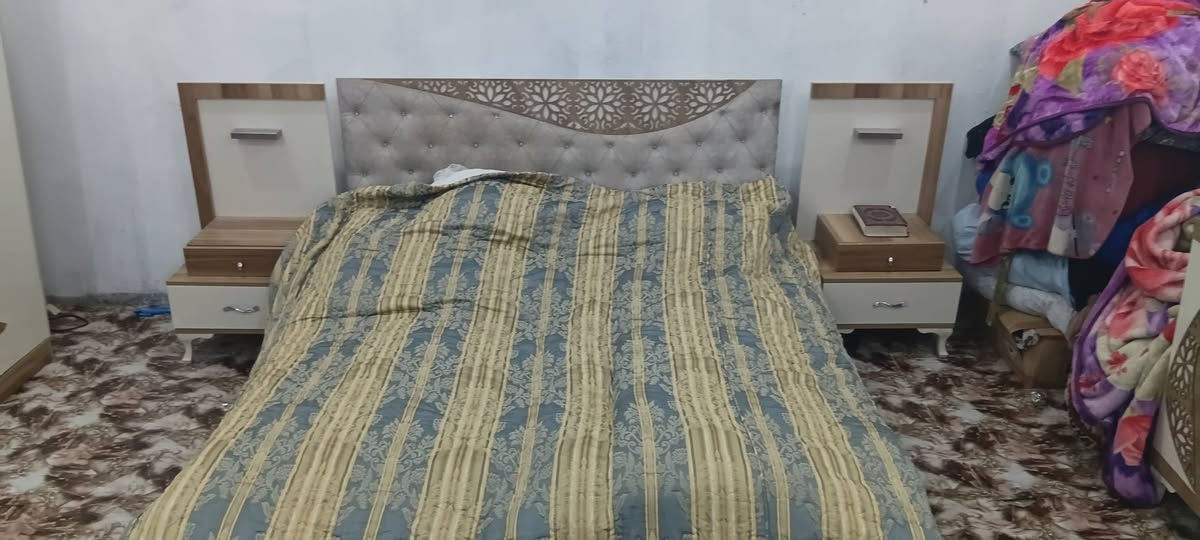 غرفة اخشاب تركي للبيع ***********
