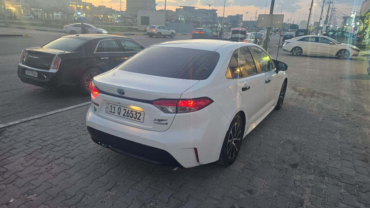 كورله مديل 2024 شكل الامريكي سياره تجميع حرة بسم والد من البصرة ماشيه 61 
كفاله فقط طخه بدعاميه + رصعة بالباب واضحه بصور سياره فول فتحه + بصمه +سايد بريك كهرباء وباقي المواصفات المعروفه *********** البصرة الاصمعي 
السعر 143 وبيه مجال
