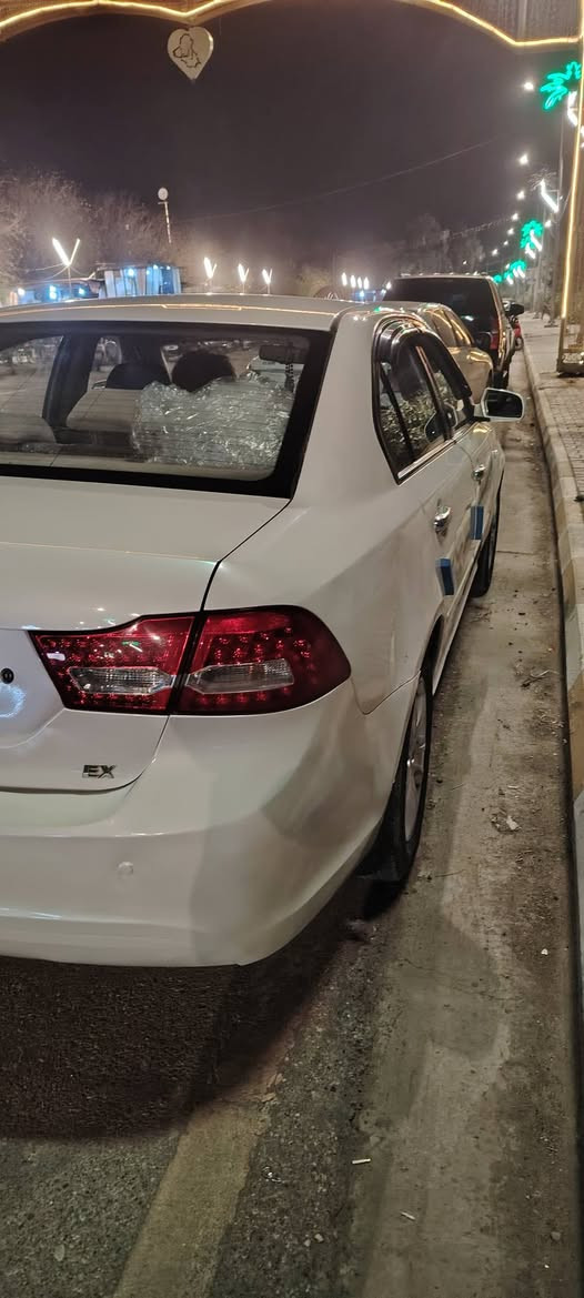 السلام عليكم 
ابتما 9للبيع لون ابيض بيه 4قطع   ثنين صبغ رش وثنين تبديل  السياره نضيفه خير من لله كامله كلشي متصرف عليه  
حداديه خير من الله 
تخم تاير   ويل كب 
باتري  صدر امامي خلفي 
كامره دواره و حساسات 
شاشه تاب  اندرويد 
السياره بسمي مداور ثاني يوم رقم اربيل مصفر غراماته العام سونار موجود بالصور العنوان/ كوت  مركز المحافظة السعر 100 وبيه حك الجيه بس   غير متواجد على الفيس
موبايل ***********
