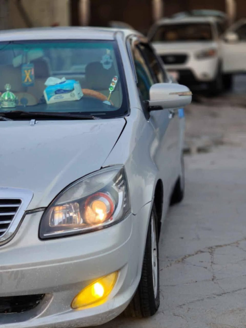 السلام عليكم جيلي موبل للبيع2011 سنويه 2030 رقم بغداد انكليزي باسمي سيارة مصبوغه حزام جماليه مكفولة من الضربه كير مكينه مكفولات مصفره غرامات مكاني بابل قضاء القاسم السعر 45 بيهة مجال قليل المو شراي ليتصل رقم راعيهة *********** (مكلف بالنشر)
