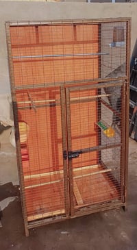 قفص حديدي ثقيل • ١.٥م ارتفاع • عرض ٨٠