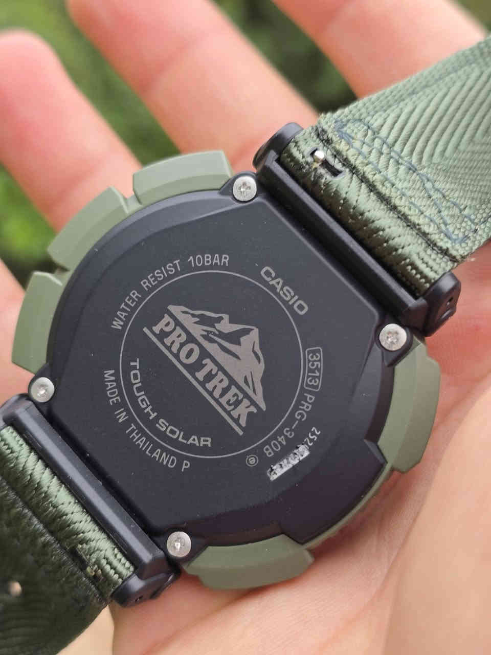 كاسيو - CASIO Watch 
⬛ [موديل:PRG-340B برو تريك] صنع في تايلند 

❗️أصلي ضمان دولي لمدة عامين من تاربخ الشراء 
✉️ شحن داخل العراق  
تواصل واتساب ***********☎️
⠀.........................................

⬛️ الحركة: طاقة شمسية solar power
⬛️ سلسلة: PRG-340B_PRO TREK
⬛️ مقاومة الصدمات
⬛️ سهولة الرؤية في الظلام ضوء LED
⬛️ مستشعر قياس ضغط جوي وارتفاع 
⬛️ مستشعر قياس درجة الحرارة 
⬛️مستشعر بوصلة تخبرك باتجاهك
⬛️ مستشعر توفير الطاقة في الظلام 
⬛️5 منبهات يوميا مع منبه غفوة 
⬛️مؤشر احتياطي الطاقة 
⬛️طوق اتجاهي دوار
⬛️ تصميم رياضي
⬛️ لون غير لامع رائع MATTE
⬛️ السير: راتنج قماش الياف طبيعيةCASTLON  للأخضر.. وجلد طبيعي مقاوم حراري للون بني الكايوتي 
⬛️ الزجاج: زجاج معدني
⬛️ مقاوم للماء: 10 بار
⬛️ القطر:  51.7 ملم
⬛️ الوزن: 55 غرام
⬛️ الجنس: ذكر
⭐️ الأكثر مبيعاً.....
⠀.........................................
#شكراً_لاختياركم_كاسيو
