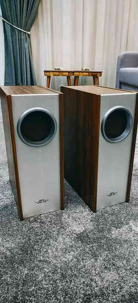 السلام عليكم اخوان سماعات اكاي نظافة 90% شغالات للاتصال على الرقم *********** او واتساب العنوان بغداد المشتل يوجد توصيل لجميع المحافظات
