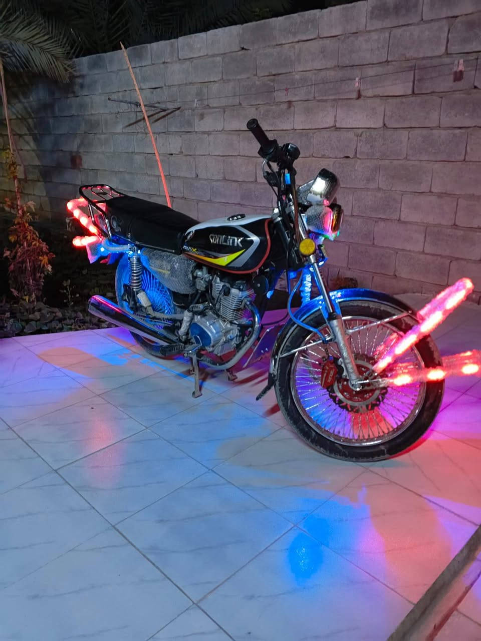 السلام عليكم تايكر 24 للبيع محرك مامفتوح اوراق كامله كهربائيات كله  شغاله
575 اوبيه مجال 
بعقوبه 
***********
