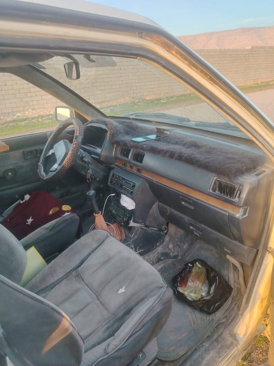 مستبوشي ستيشن 7راكب موديل ٩١ محرك كير شرط رقم نينوى سنويه  2026 البارحه استلمتها بأسمي تدفئه شغال باتري جديد كشرها نضيف بيها خيسان دوسات وطخمها تعبان  السعر 18 وبيها مجال شراي خابر ***********
