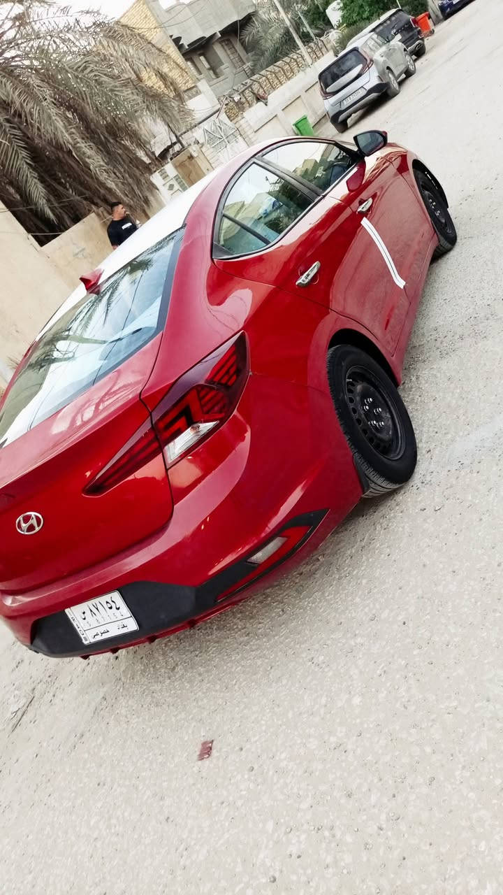 النترا 2020 سياره جديدة مكينة وكير وحدادية وتبريد وتدفئة وتخم تاير كله جديد جديده بمعنى الكلمة صبغ جاملغ خلفي فقط السيارة ليبل واحد السعر 107 مكينة 2000 دوش مكان السيارة حلة رقم الهاتف ***********
